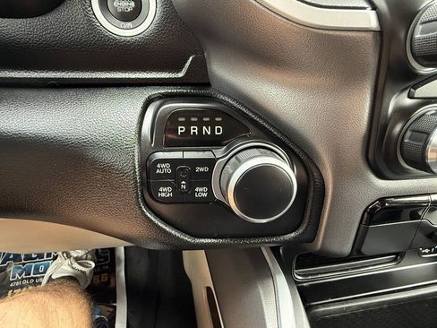 Used 2020 RAM 1500 Big Horn AWD/4WD image 20