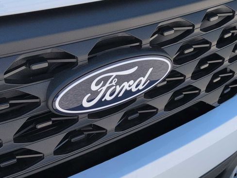 New 2026 Ford Maverick XLT FWD image 17