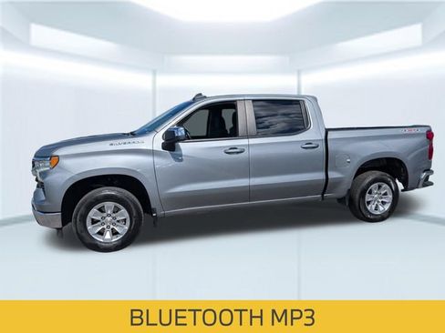 Used 2025 Chevrolet Silverado 1500 LT AWD/4WD image 2