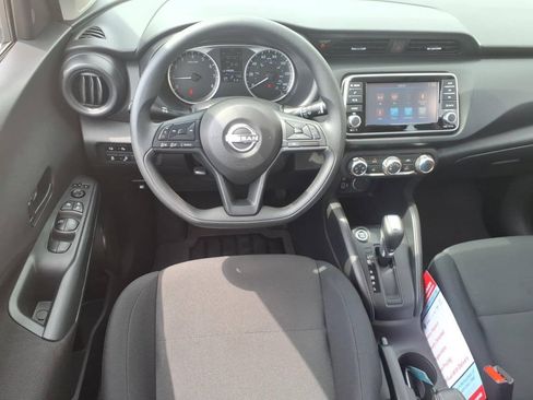 Used 2025 Nissan Kicks Play S FWD image 14