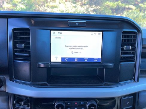 Used 2025 Ford F250 XL w/ STX Appearance Package image 19