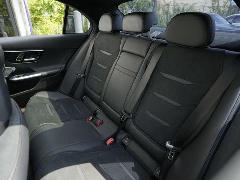 Used 2024 Mercedes-Benz C 63 AMG S image 28