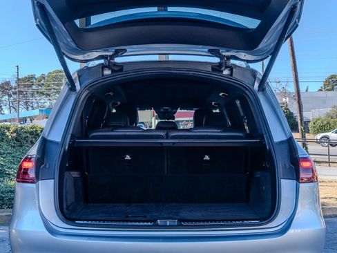 Used 2025 Mercedes-Benz GLS 450 4MATIC w/ AMG Line Exterior image 27