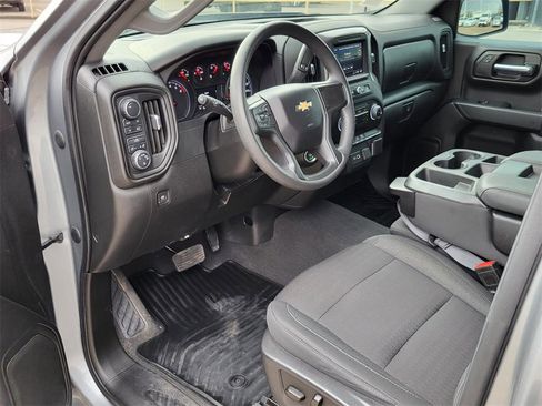 Used 2024 Chevrolet Silverado 1500 Custom image 15
