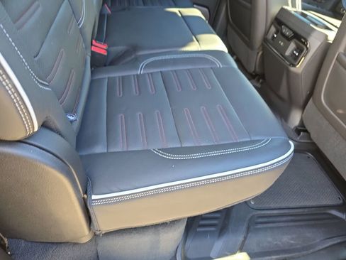 Used 2024 GMC Sierra 1500 AT4X image 16