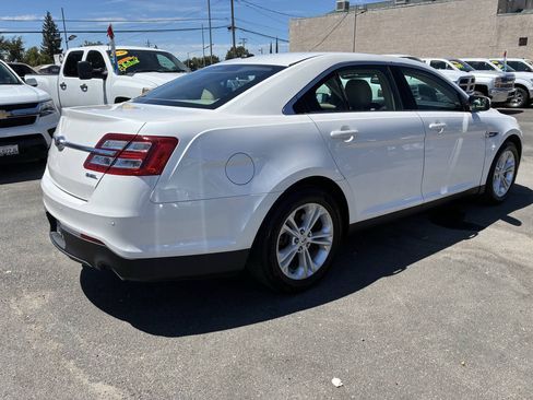 Used 2014 Ford Taurus SEL w/ Equipment Group 201A FWD image 2