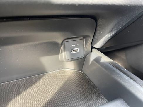 Certified 2025 Honda HR-V Sport image 28