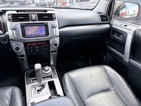 Used 2013 Toyota 4Runner Limited AWD/4WD image 17