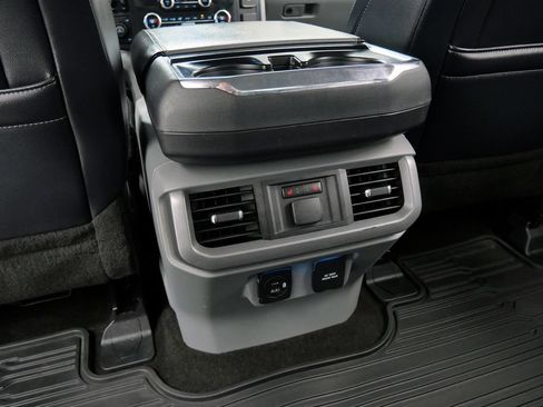 Used 2021 Ford F150 Lariat w/ Equipment Group 502A High AWD/4WD image 21