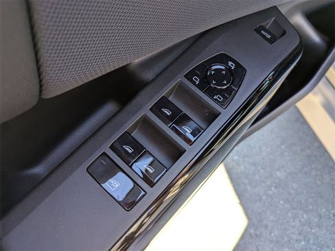 New 2026 BMW X3 M50 w/ Premium Package image 12