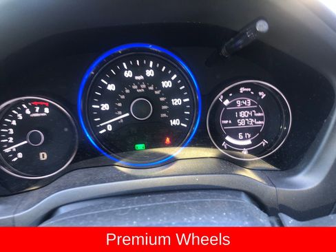 Used 2016 Honda HR-V LX image 4