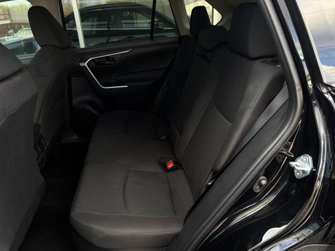 Used 2025 Toyota RAV4 LE image 25