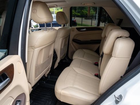 Used 2018 Mercedes-Benz GLE 350 image 30