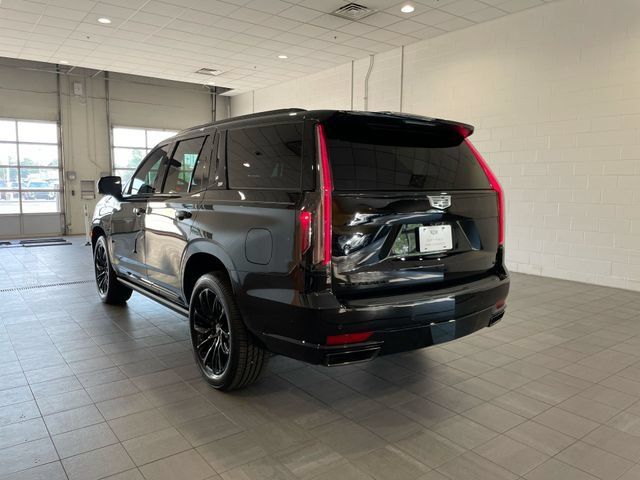 Certified 2023 Cadillac Escalade Sport Platinum w/ LPO, ONYX Package AWD/4WD image 6