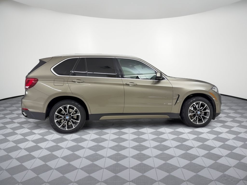 Used 2017 BMW X5 xDrive50i AWD/4WD image 8