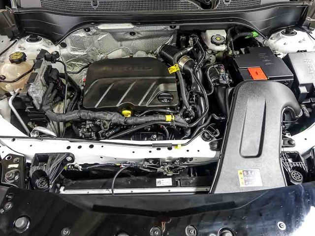 Certified 2024 Chevrolet Trax ACTIV w/ Sunroof Package FWD image 32