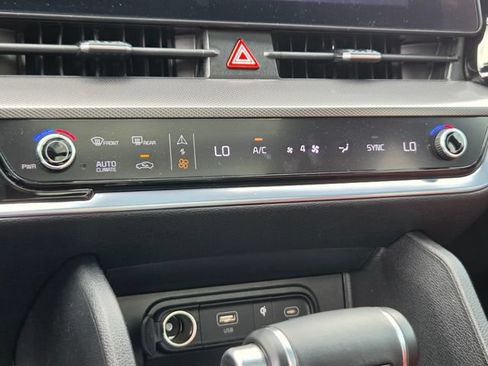 Used 2023 Kia Sportage SX FWD image 21