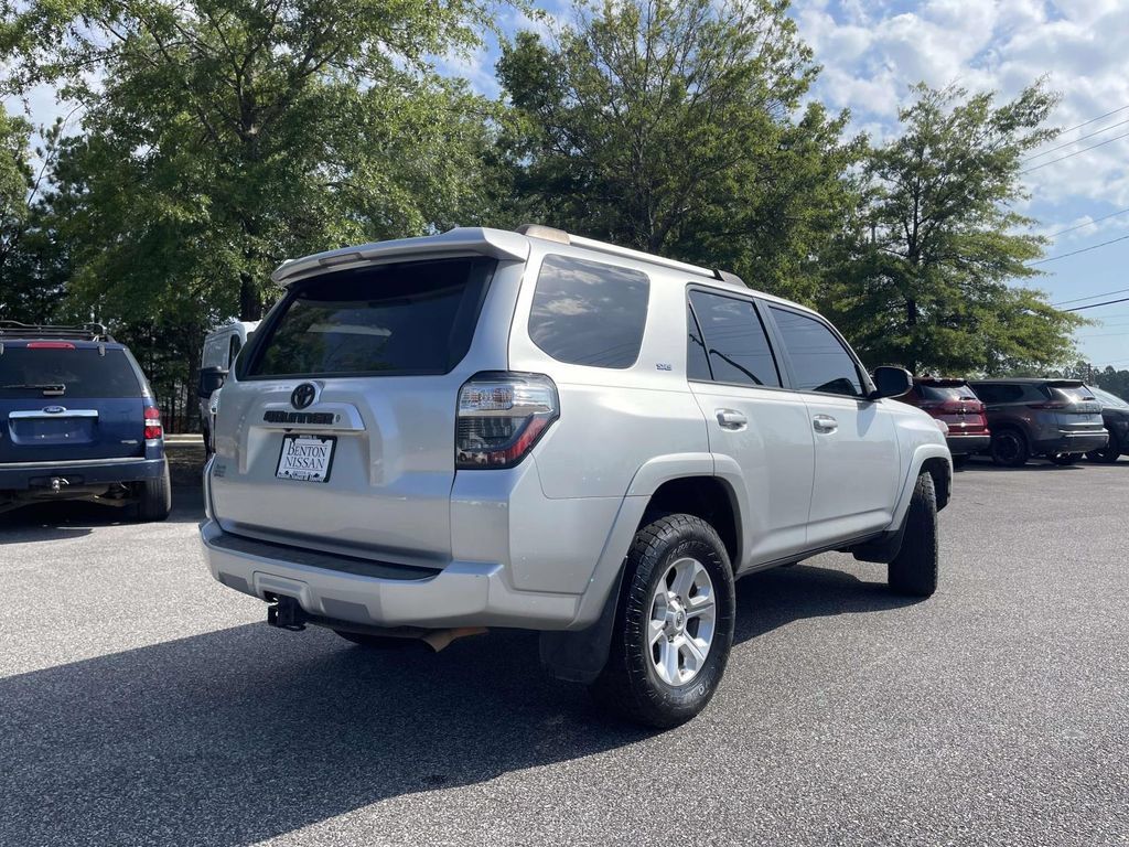 Used 2019 Toyota 4Runner SR5 RWD image 3