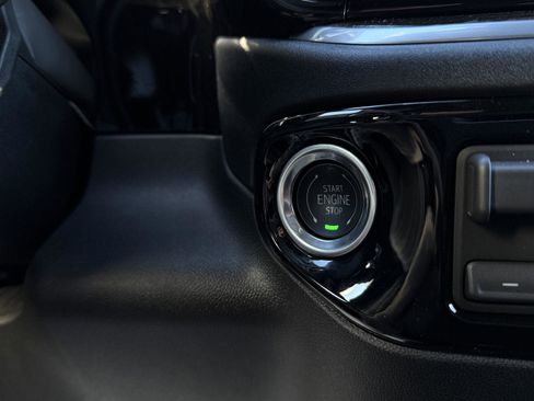 New 2026 GMC Sierra 2500 SLE w/ SLE Value Package; image 20