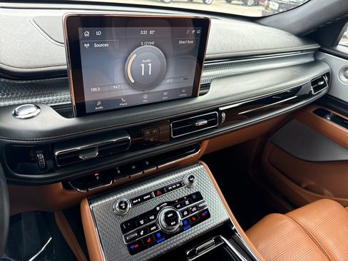Used 2020 Lincoln Aviator Black Label w/ Dynamic Handling Package AWD/4WD image 18