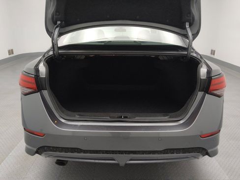 Used 2020 Nissan Sentra SR image 29