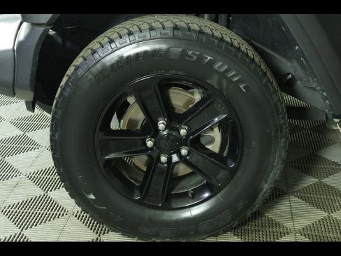Used 2019 Jeep Wrangler Unlimited Sport AWD/4WD image 8