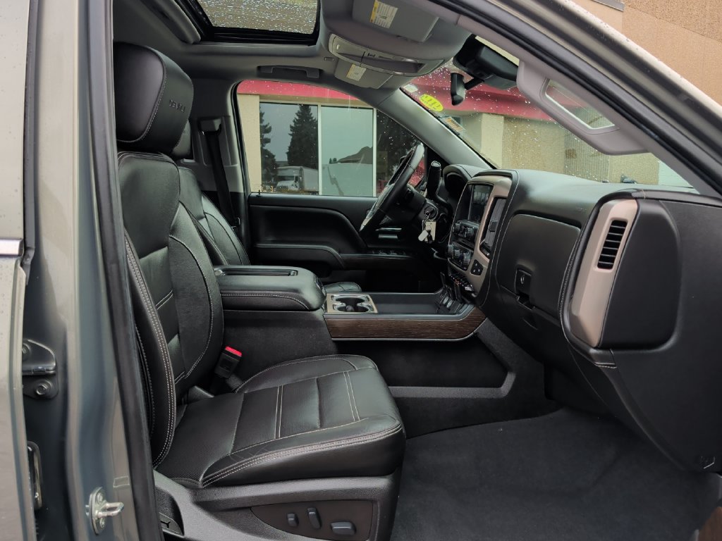 Used 2018 GMC Sierra 1500 Denali w/ Denali Ultimate Package AWD/4WD image 37