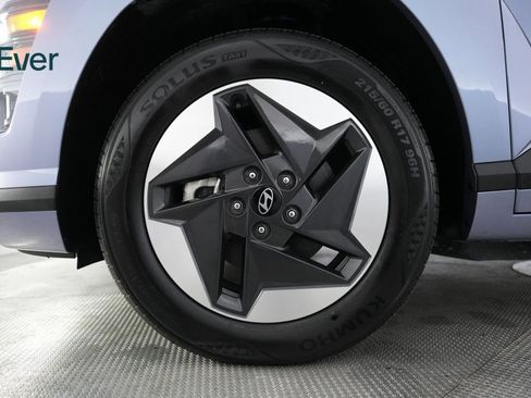 Used 2024 Hyundai Kona SEL image 18