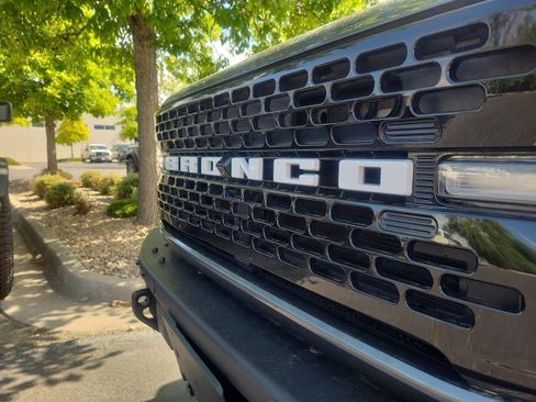 Certified 2024 Ford Bronco Wildtrak AWD/4WD image 23