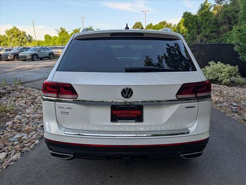 Certified 2023 Volkswagen Atlas SEL AWD/4WD image 4