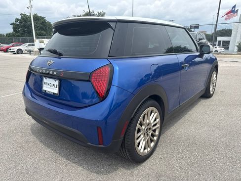 Certified 2025 MINI Cooper S FWD image 6
