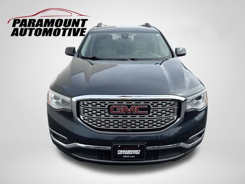 Used 2019 GMC Acadia Denali w/ Technology Package FWD image 2
