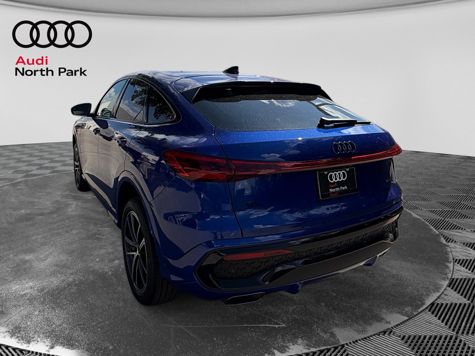 New 2026 Audi Q5 Premium Plus AWD/4WD image 3