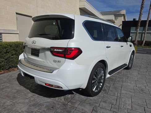 Used 2019 INFINITI QX80 Luxe w/ Proactive Package image 3