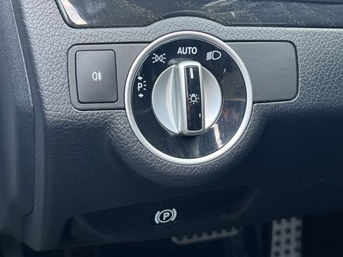 Used 2016 Mercedes-Benz E 400 4MATIC Coupe image 28