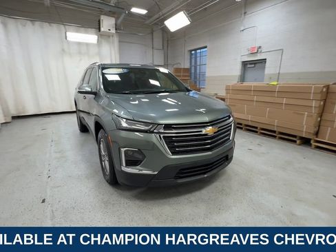 Certified 2023 Chevrolet Traverse LT image 3