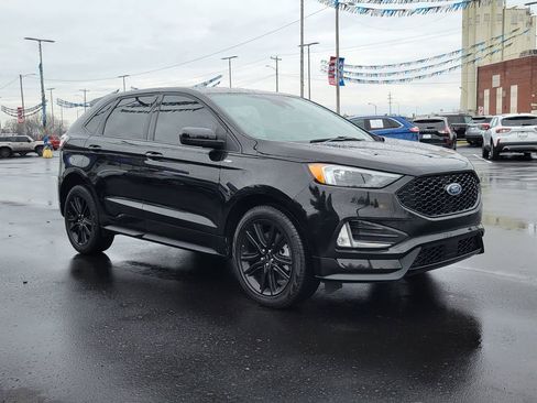 Certified 2023 Ford Edge ST-Line image 2