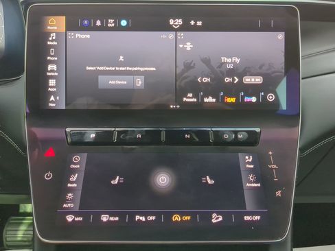 Used 2025 Maserati Grecale Modena image 52