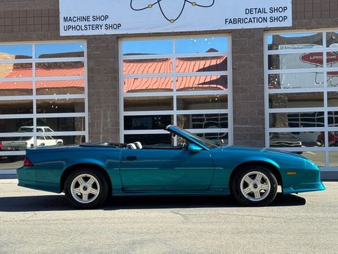 Used 1991 Chevrolet Camaro RS image 3