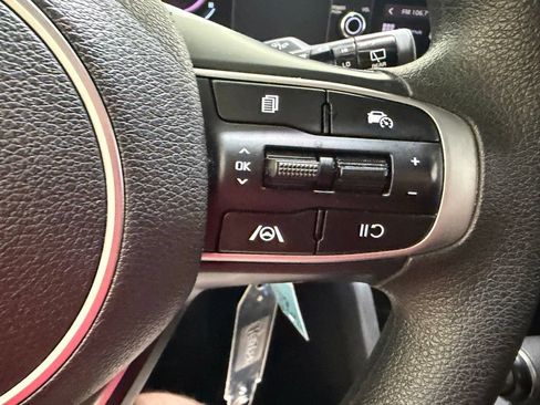 Used 2024 Kia Sportage LX FWD image 21