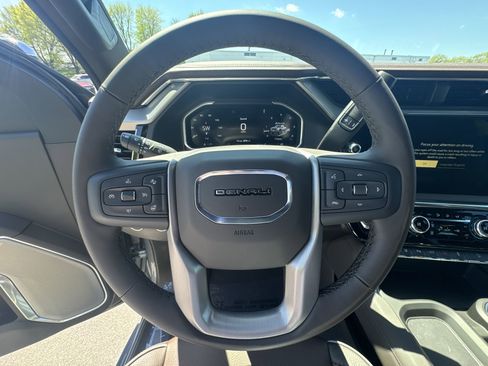 New 2026 GMC Sierra 2500 Denali AWD/4WD image 11