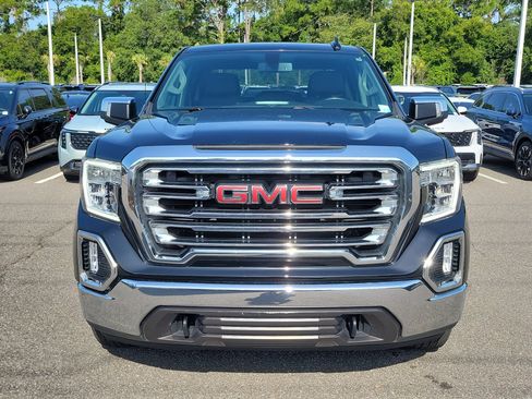 Used 2022 GMC Sierra 1500 SLT AWD/4WD image 2