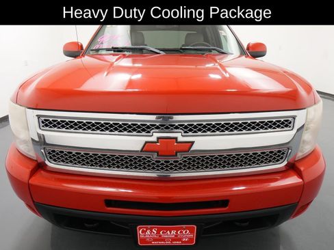 Used 2011 Chevrolet Silverado 1500 LTZ w/ Suspension Package, Off-Road AWD/4WD image 2