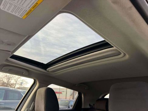 Used 2013 Nissan Juke SV image 18