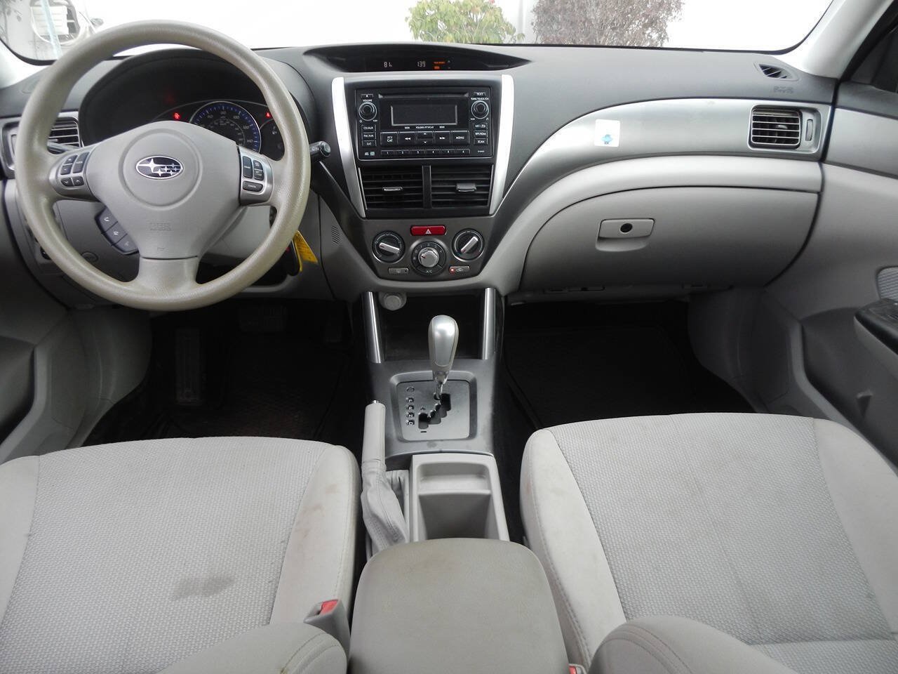 Used 2013 Subaru Forester 2.5X Premium w/ All-Weather Pkg AWD/4WD image 2