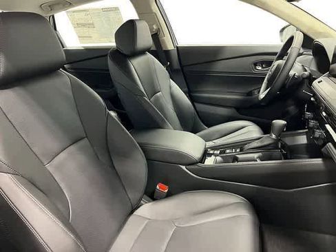 Used 2025 Honda Accord Touring image 32