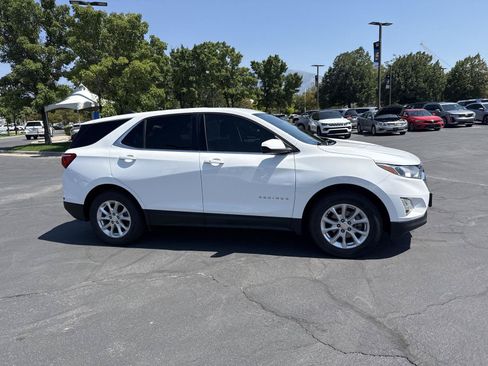 Used 2020 Chevrolet Equinox LT FWD image 3