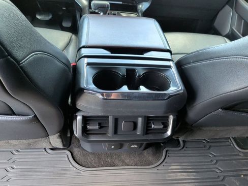 Used 2022 Ford F150 Lariat AWD/4WD image 43