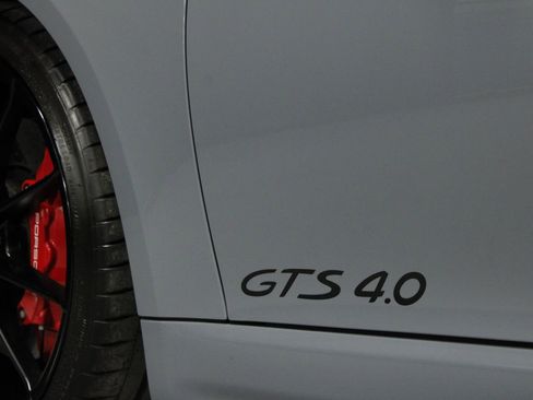 Certified 2025 Porsche 718 Cayman GTS RWD image 24