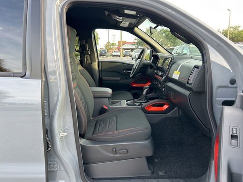 New 2025 Nissan Frontier PRO-4X w/ Pro Convenience Package image 35